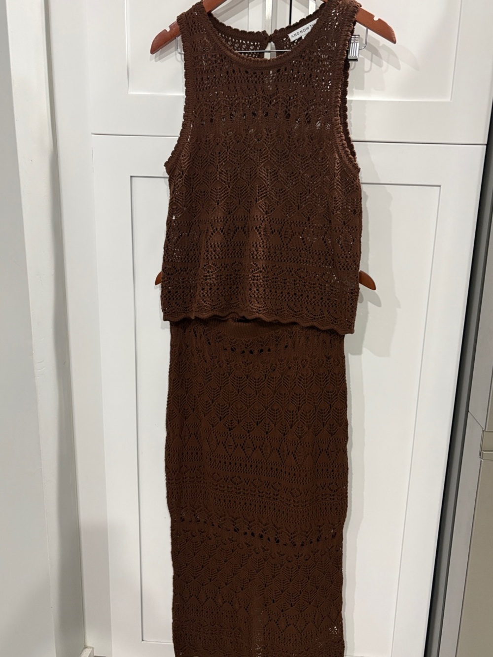 Sleeveless Brown Crochet Set